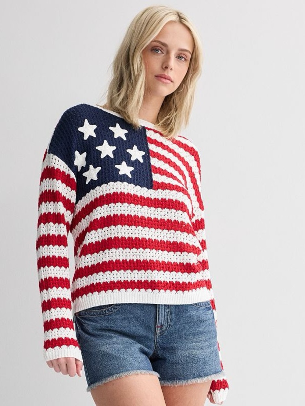 🆕Margeaux & Ellie Crochet American Flag Sweater, Size Medium